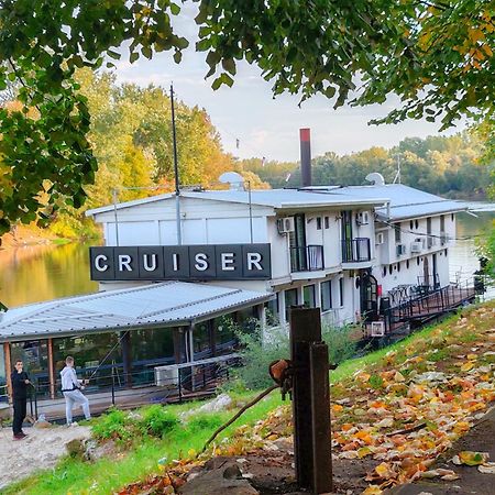 Cruiser Restoran Ćuprija Exteriör bild